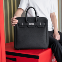 The Executive 40 - Grain Leather