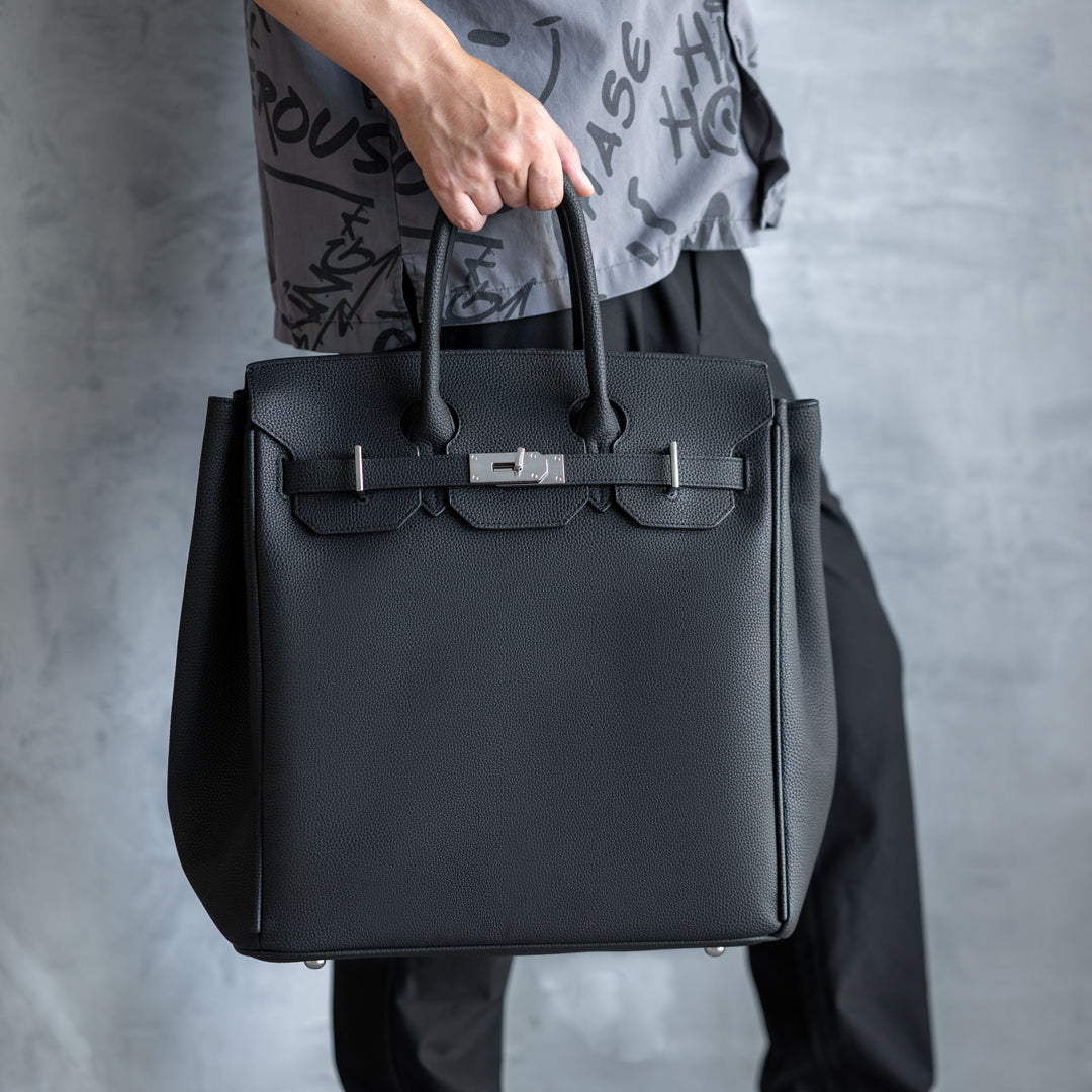 The Executive 40 - Grain Leather