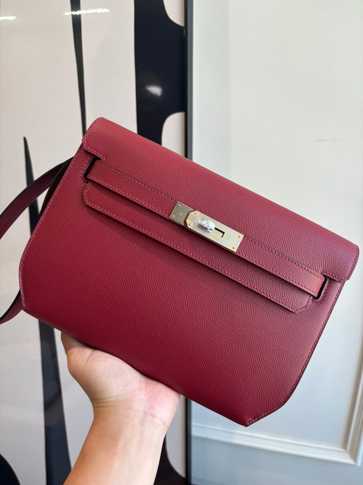 Men's Signature Leather Pouch