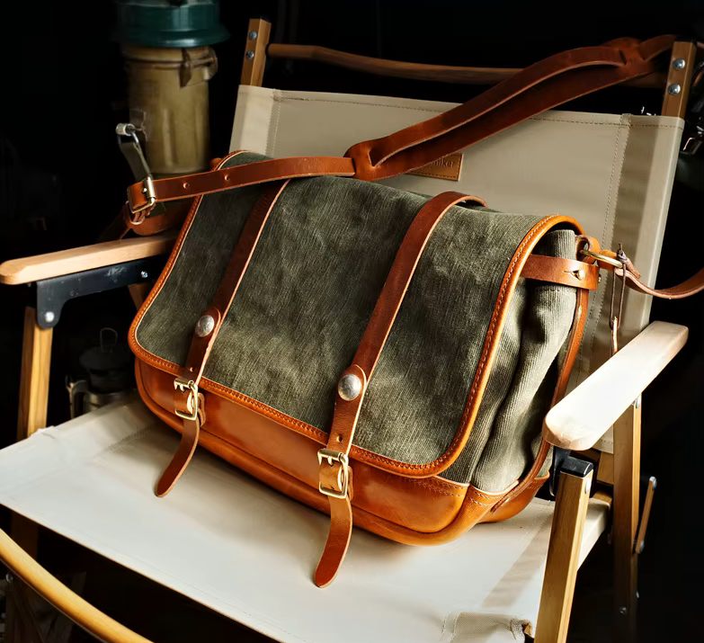 Handcrafted Cowhide Leather & Canvas Bag – Vintage Classic Style