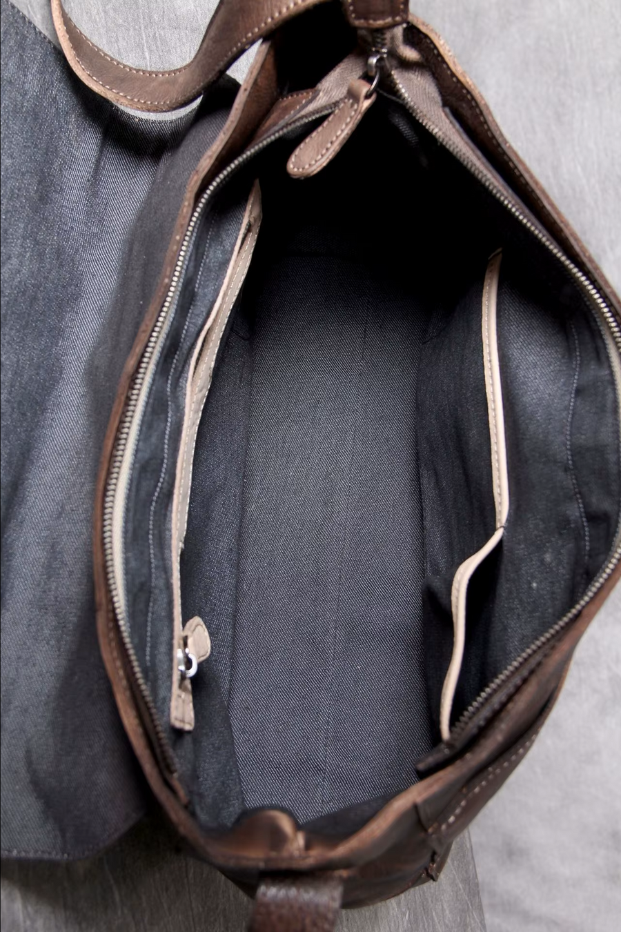 Urban Vintage Cowhide Bag